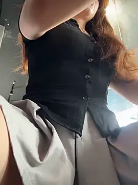 Jessical online show from March 2025 04:12:02 AM