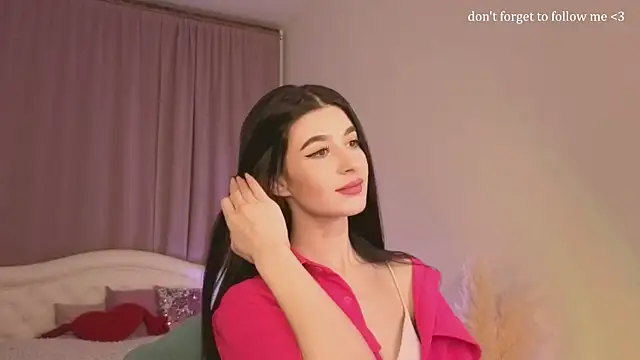 LauraCoy online show from November 2025 10:31:02 PM