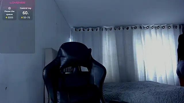 aliice walker  online show from June 2026 07:02:02 PM