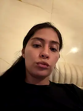 Sophie  Foxxx online show from September 2025 04:01:02 AM