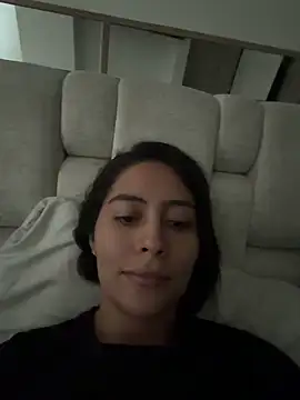 Sophie  Foxxx online show from November 2025 08:30:01 PM