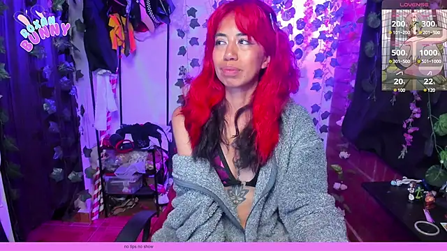 Roxanbunny1 online show from March 2025 01:04:01 AM