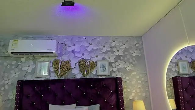 dalila salazar online show from May 2026 02:17:01 AM