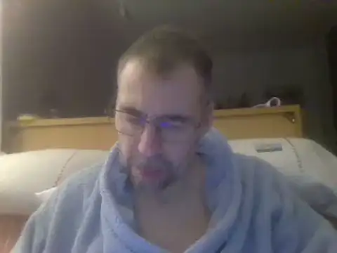 Snapshot of ptitcanard60600 chatting on January 2025 09:36:02 PM ptitcanard60600 online show from January 2025 09:36:02 PM