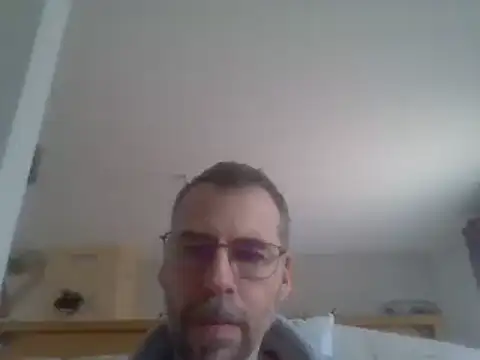 Snapshot of ptitcanard60600 chatting on January 2025 10:19:01 AM ptitcanard60600 online show from January 2025 10:19:01 AM