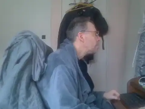 Snapshot of ptitcanard60600 chatting on January 2025 10:53:02 AM ptitcanard60600 online show from January 2025 10:53:02 AM