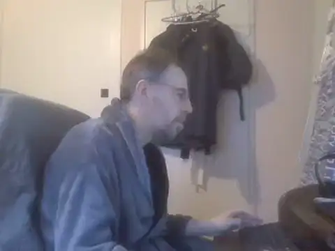 Snapshot of ptitcanard60600 chatting on January 2025 10:08:01 AM ptitcanard60600 online show from January 2025 10:08:01 AM