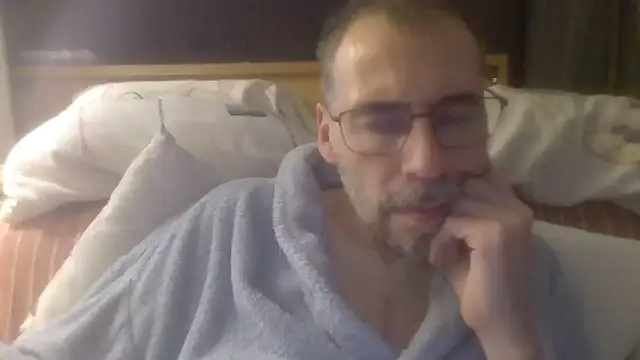 Snapshot of ptitcanard60600 chatting on October 2025 09:34:02 PM ptitcanard60600 online show from October 2025 09:34:02 PM