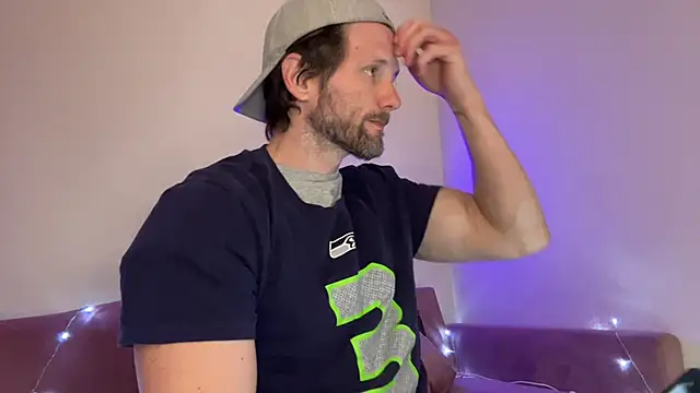 alexmannd online show from December 2025 05:32:01 PM