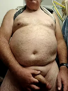 Snapshot of graham1980 chatting on March 2025 06:50:01 PM graham1980 online show from March 2025 06:50:01 PM