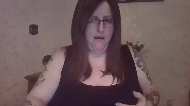 Madeline Beau online show from March 2026 04:44:02 PM