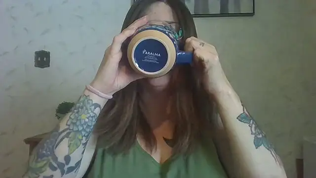 Madeline Beau online show from March 2026 05:17:02 PM