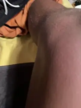 la chiennete online show from April 2026 11:02:01 PM