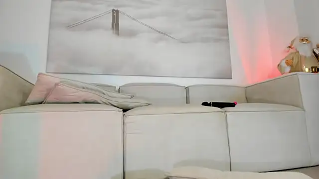 Apotheosis01 online show from December 2025 02:03:01 PM