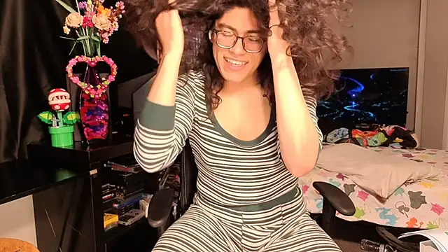 ShinyCherub online show from February 2025 10:51:01 AM