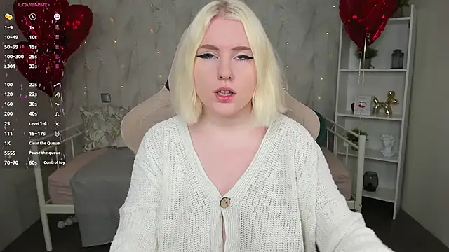 art lovee online show from February 2025 01:08:01 AM