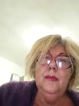 Merilulla online show from March 2025 01:16:01 AM