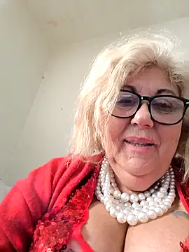 Snapshot of Merilulla chatting on December 2025 01:06:01 PM Merilulla online show from December 2025 01:06:01 PM