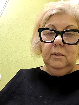 Snapshot of Merilulla chatting on January 2026 04:18:01 AM Merilulla online show from January 2026 04:18:01 AM