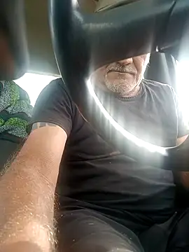 TTolbert online show from November 2025 04:41:02 PM