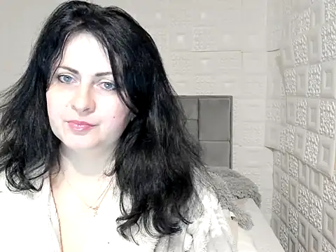 Snapshot of Lillian2 chatting on January 2025 07:46:01 PM Lillian2 online show from January 2025 07:46:01 PM