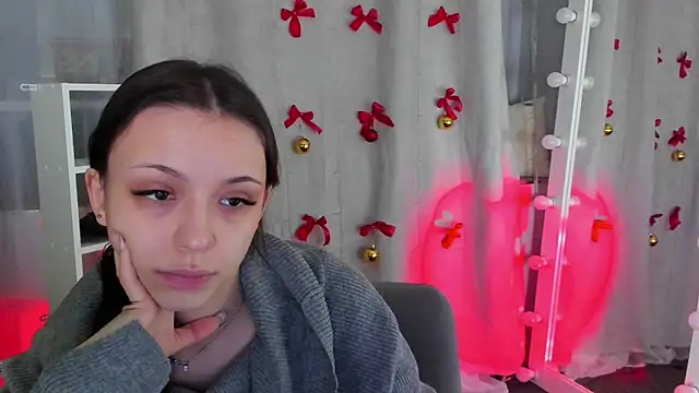 MipsyMipson online show from December 2024 10:24:01 AM