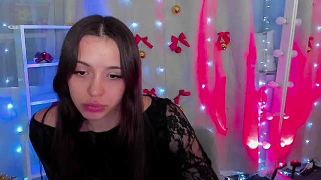 MipsyMipson online show from December 2024 04:54:01 PM