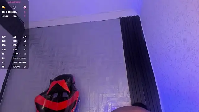 DominicSccott online show from October 2025 01:00:01 PM