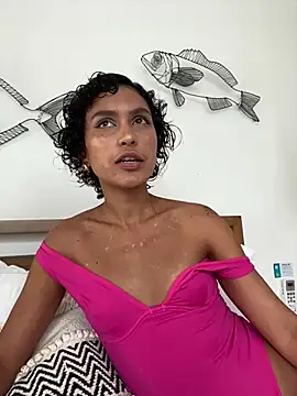 Snapshot of AnaRoxane_ chatting on June 2026 06:56:02 PM AnaRoxane online show from June 2026 06:56:02 PM