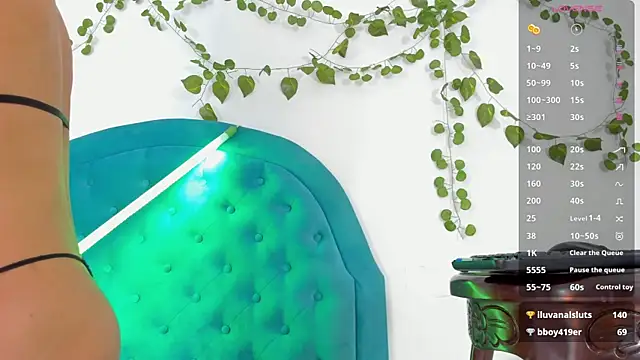 BunnyHotsx online show from December 2024 09:09:02 PM