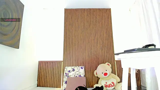 BunnyHotsx online show from September 2025 06:15:01 AM