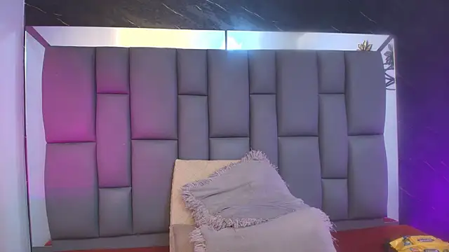  MiaBrown  online show from February 2026 12:06:01 PM