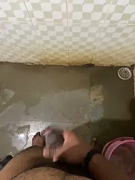 Snapshot of Honeydick7 chatting on January 2025 04:19:01 AM Honeydick7 online show from January 2025 04:19:01 AM