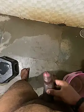 Snapshot of Honeydick7 chatting on February 2025 09:09:02 AM Honeydick7 online show from February 2025 09:09:02 AM