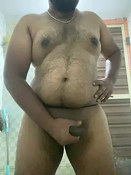 Snapshot of Honeydick7 chatting on February 2025 05:52:01 AM Honeydick7 online show from February 2025 05:52:01 AM