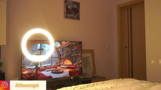 AlitaXAngelic online show from December 2024 08:21:02 PM