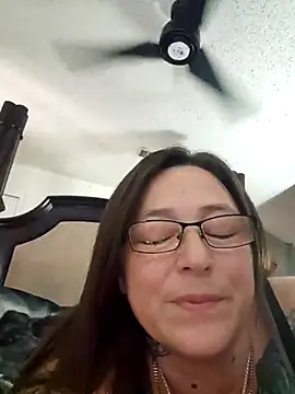 angelbaby1998 online show from December 2025 05:32:01 PM