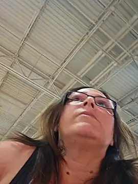 angelbaby1998 online show from April 2026 12:37:01 AM