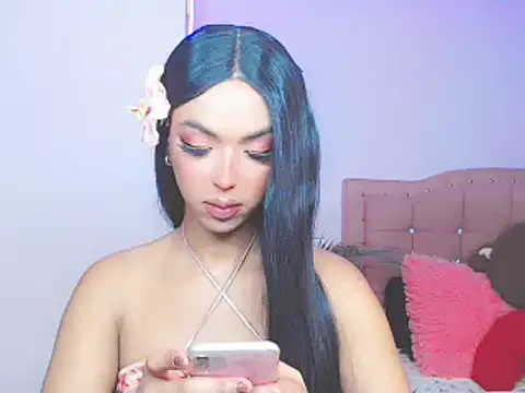 Tanedra collings online show from January 2025 01:22:02 AM