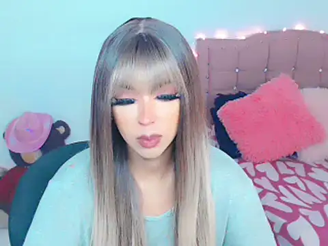 Tanedra collings online show from February 2025 07:54:02 AM