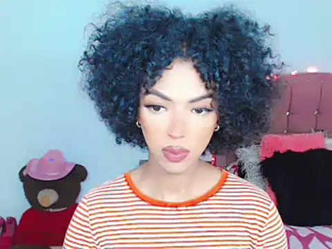 Tanedra collings online show from February 2025 03:23:02 AM