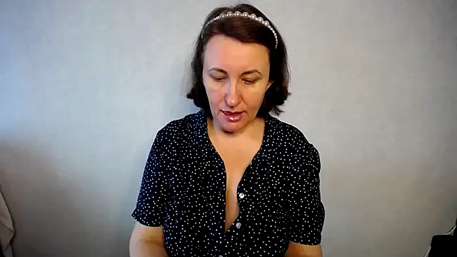 DonnaMagdalena online show from March 2026 01:22:01 PM