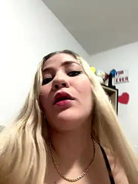 Celestedubois online show from October 2025 10:17:02 PM
