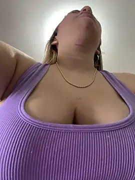 Snapshot of Celestedubois chatting on June 2026 11:41:01 PM Celestedubois online show from June 2026 11:41:01 PM
