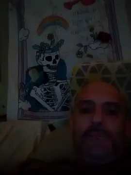 ClydeCan409 online show from May 2026 02:35:01 PM