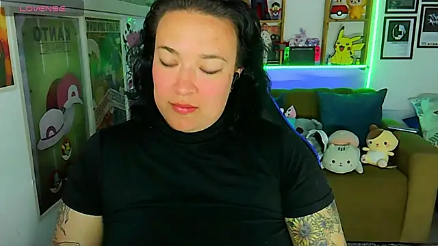 IamZaylu online show from September 2025 03:28:01 AM