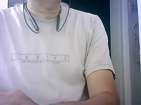 mrose8080 online show from October 2025 07:59:01 PM