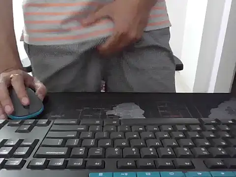 mrose8080 online show from February 2026 06:30:01 PM