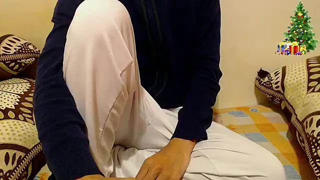 Alexdelarge323 online show from December 2025 10:57:02 AM