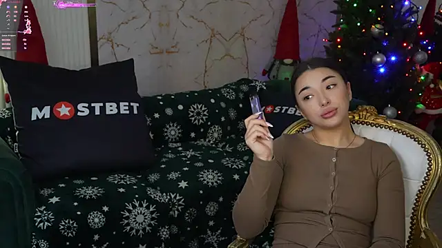 Jasmine Flow online show from December 2024 11:32:01 AM